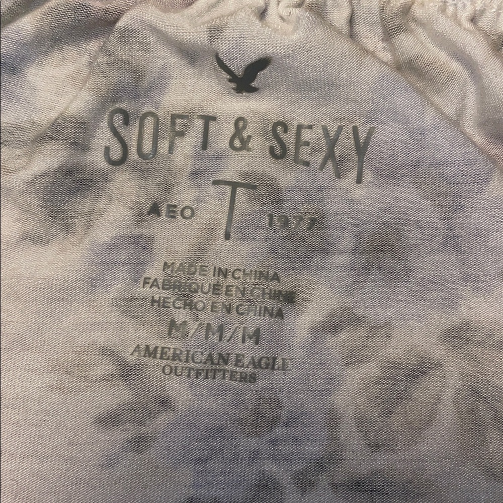American Eagle Outfitters Floral Off-Shoulder Top 🦅🤍🌸🩵 - Picture 6 of 11